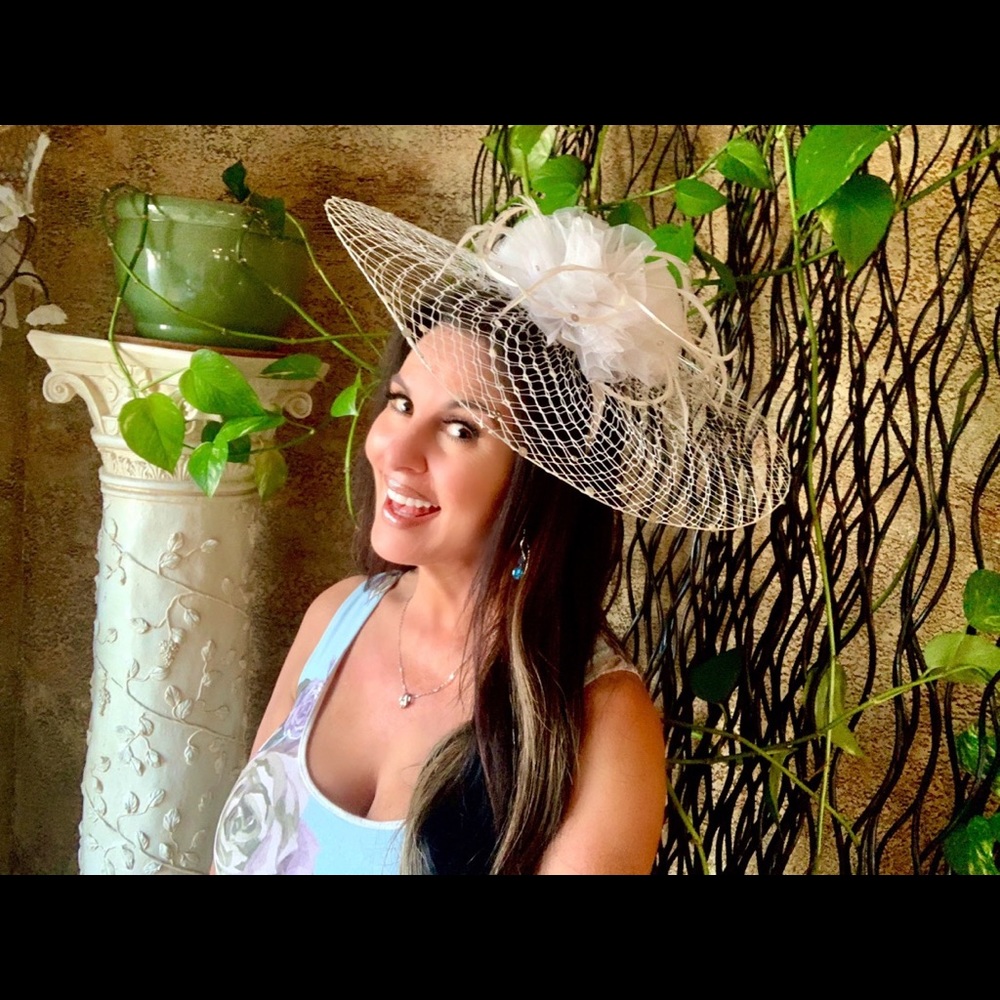 Kentucky derby fascinator white